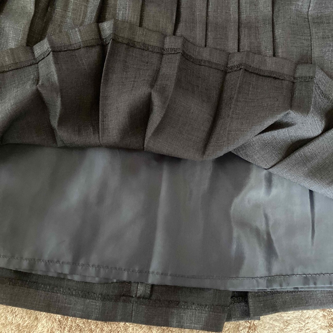 aquagirl(アクアガール)の紺色プリーツスカート レディースのスカート(ひざ丈スカート)の商品写真