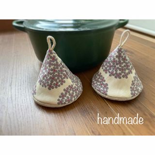 ☆ハンドメイド☆三角鍋つかみ☆サークルフラワー薄パープル(キッチン小物)