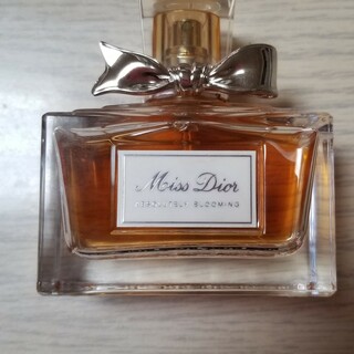 クリスチャンディオール(Christian Dior)のミスディオールアブソリュートリーブルーミングEDP50mL(香水(女性用))