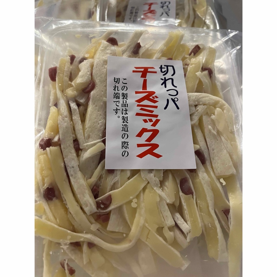 おつまみ珍味切れっパチーズサラミ入りチータラ 食品/飲料/酒の加工食品(乾物)の商品写真