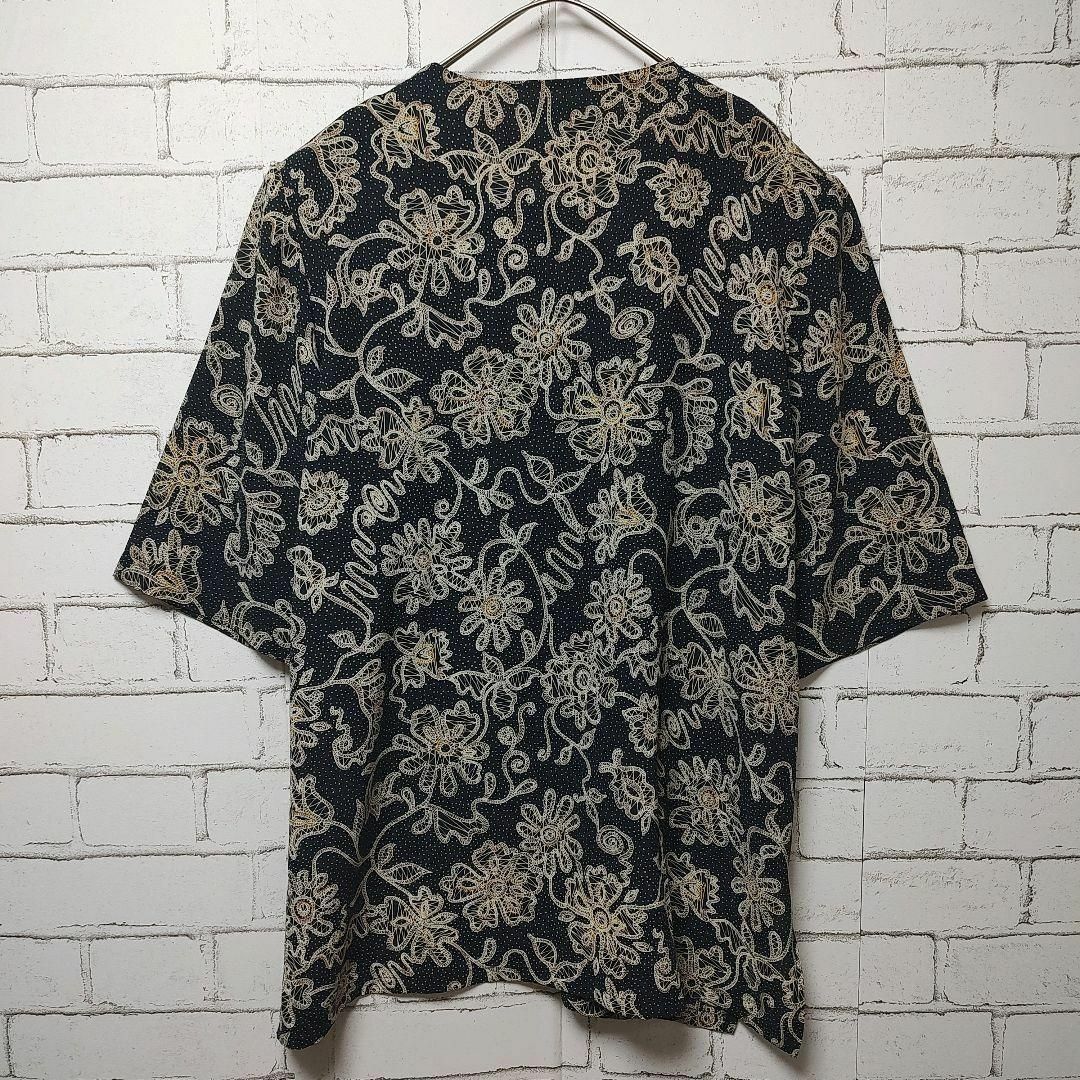 【SUNUP】トップス (L相当) ブラック 柄シャツ 個性的 肩パッド レディースのトップス(シャツ/ブラウス(長袖/七分))の商品写真