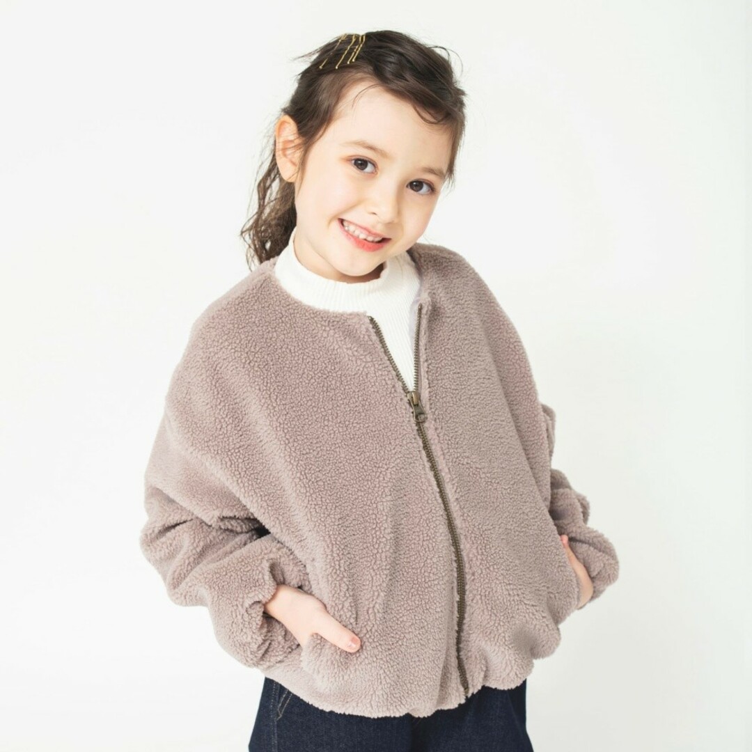 Branshes(ブランシェス)の新品　ブランシェス　ノーカラー　ボア　ブルゾン　ジャケット キッズ/ベビー/マタニティのキッズ服女の子用(90cm~)(ジャケット/上着)の商品写真