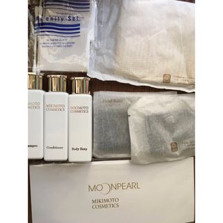 ミキモトコスメティックス(MIKIMOTO COSMETICS)のミキモト真珠携帯旅行用シャンプーコンディションナーボディーウォッシュおまけ付き(シャンプー)