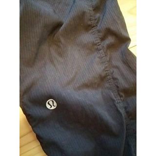 ルルレモン(lululemon)のルルレモン★lululemon☆スタジオパンツ　黒(ヨガ)