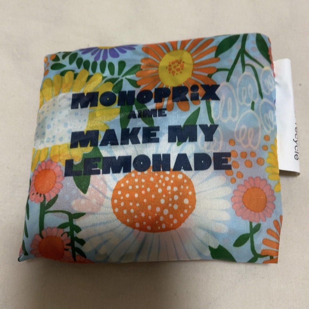 モノプリ エコバッグ MONOPRIX フランスのスーパー  レディースのバッグ(エコバッグ)の商品写真