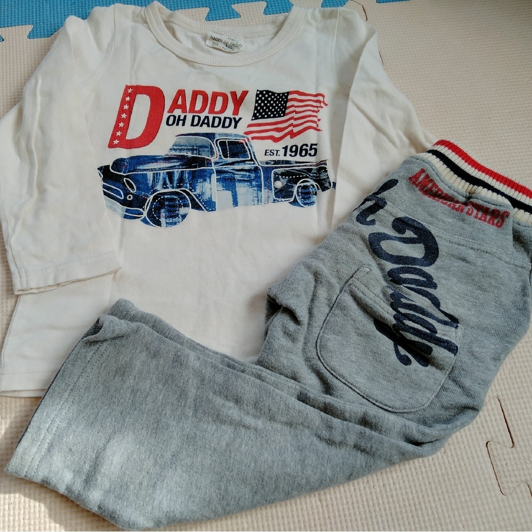 daddy oh daddy(ダディオーダディー)の長袖Tシャツ＆裏毛パンツ 2枚セット 95サイズ100サイズ ダディオダディ 車 キッズ/ベビー/マタニティのキッズ服男の子用(90cm~)(その他)の商品写真