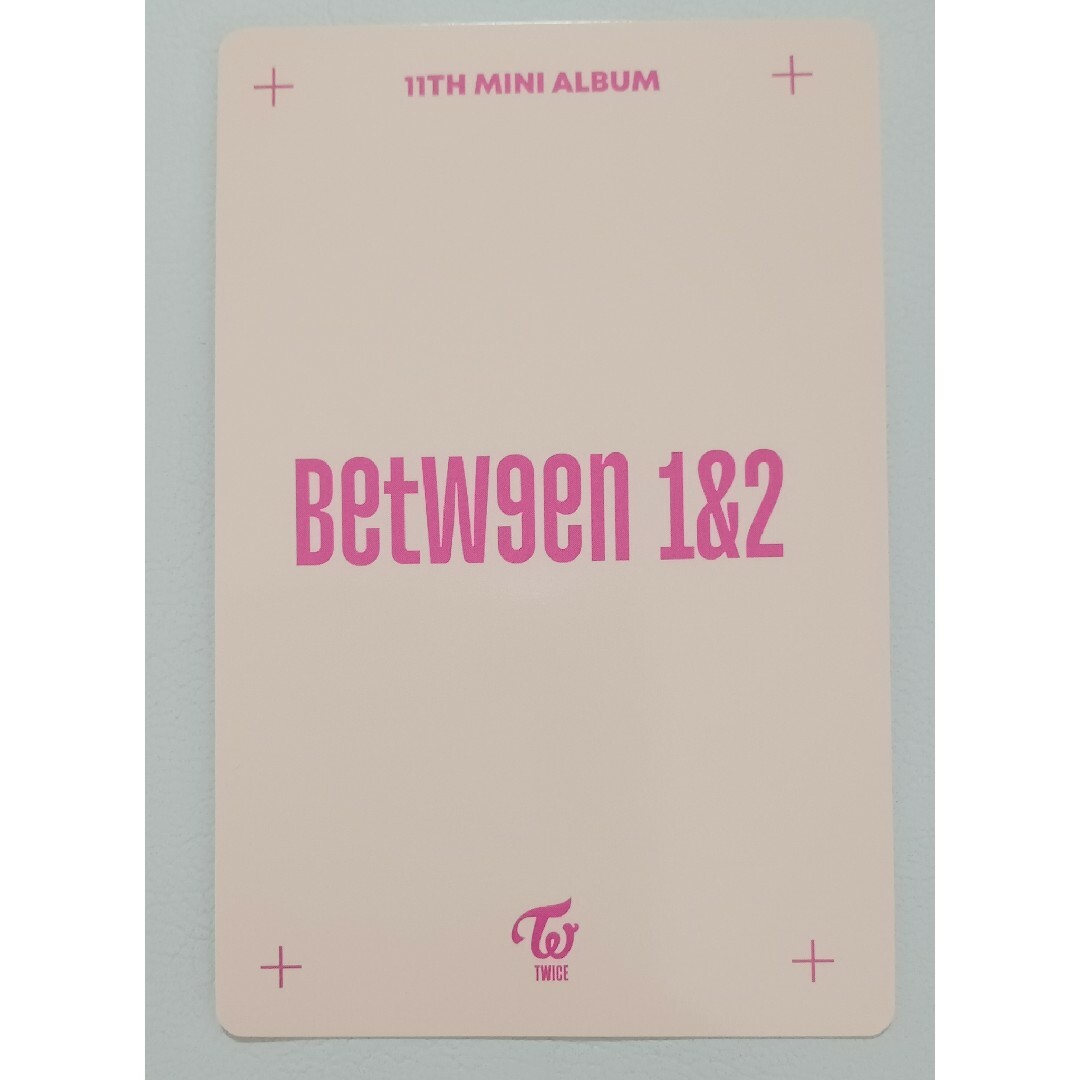 TWICE BETWEEN1&2 モモ特典トレカ エンタメ/ホビーのCD(K-POP/アジア)の商品写真