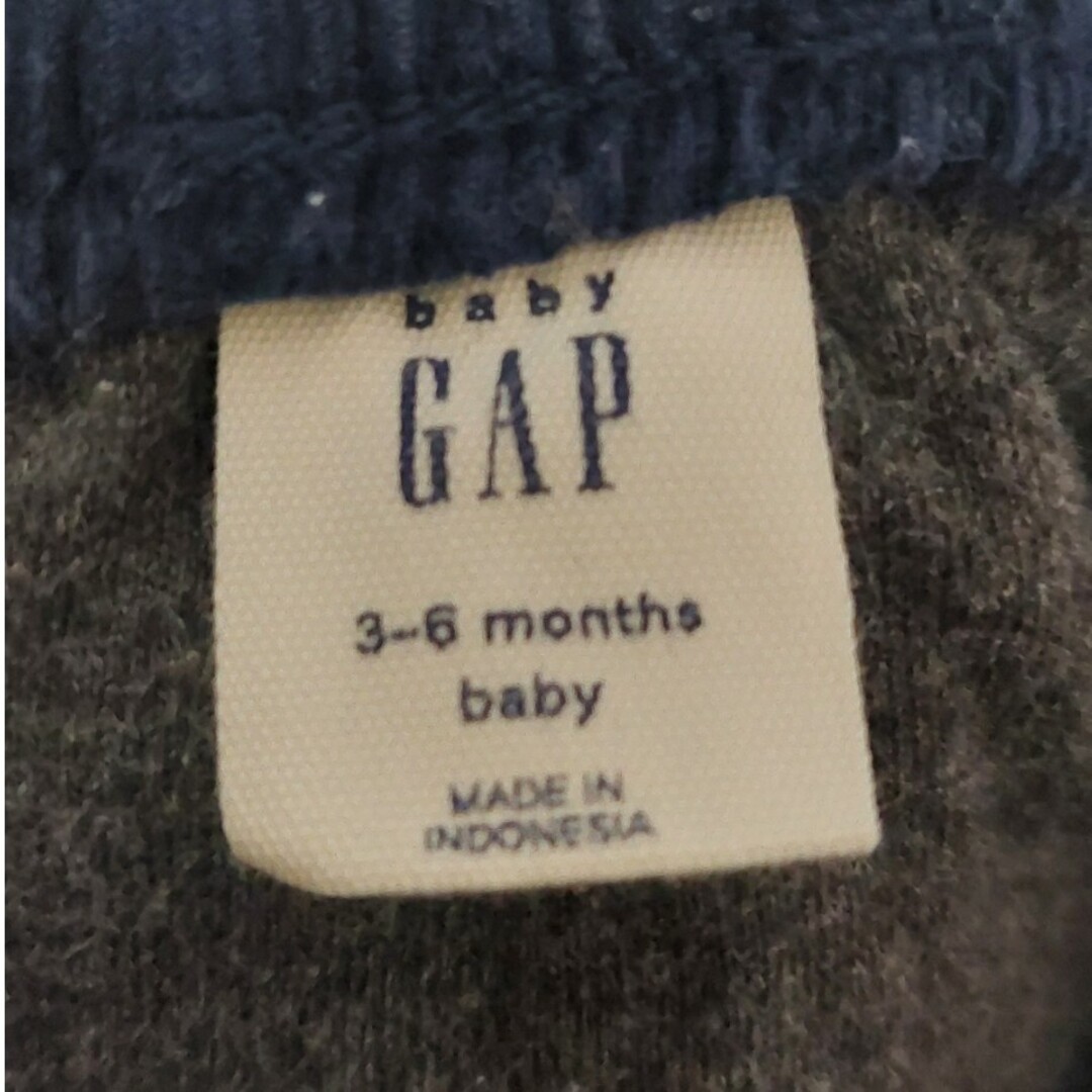 GAP(ギャップ)のGAP 冬用ズボン 60cm キッズ/ベビー/マタニティのベビー服(~85cm)(パンツ)の商品写真