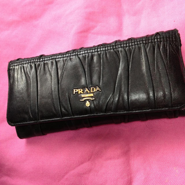 PRADA(プラダ)のプラダ♥お財布 レディースのファッション小物(財布)の商品写真