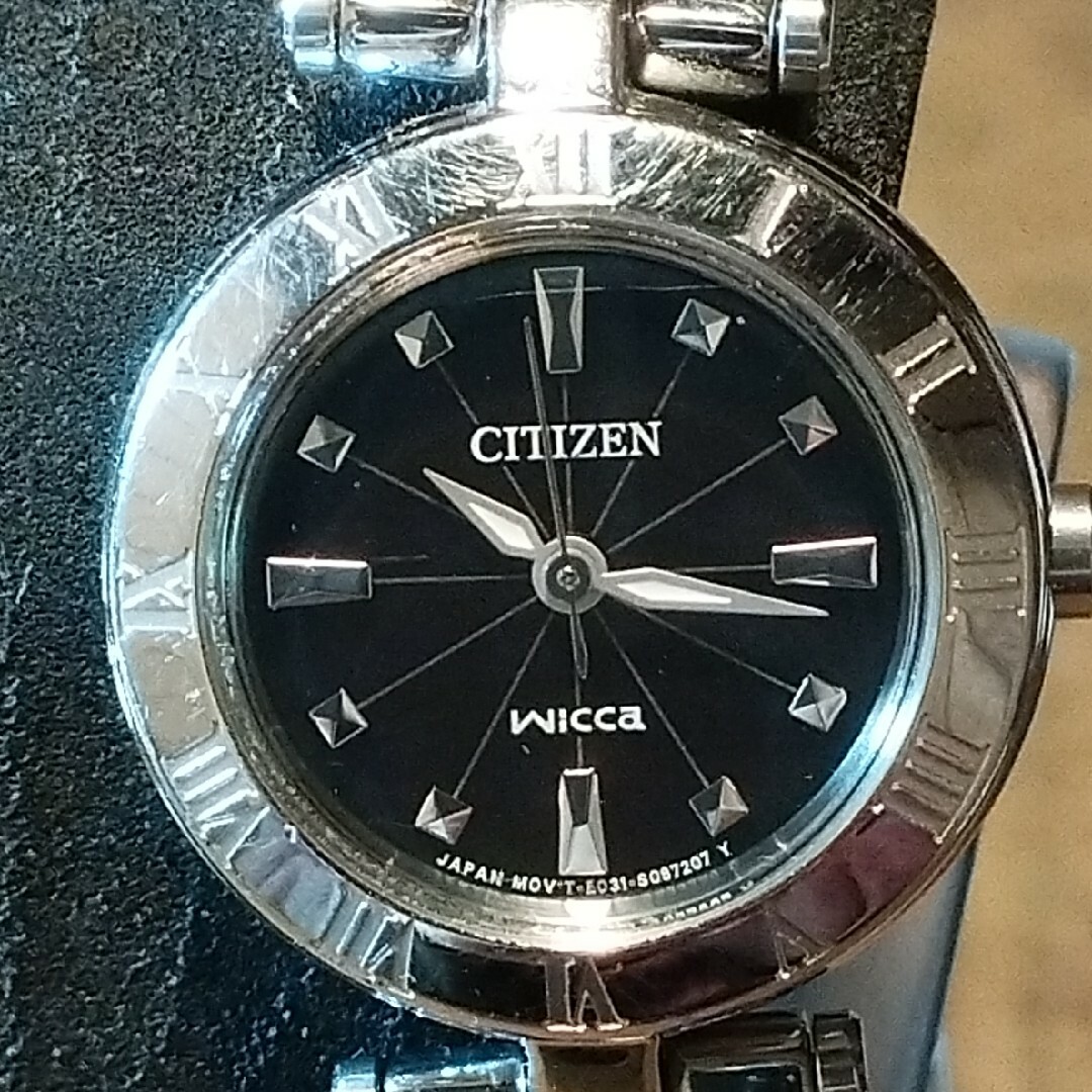 CITIZEN(シチズン)のAD10　シチズン・ウィッカ　　　　ソーラー時計　稼働品 レディースのファッション小物(腕時計)の商品写真