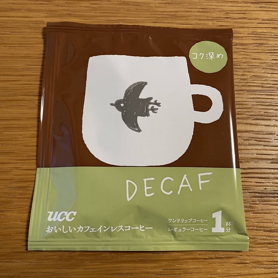UCC(ユーシーシー)のUCC おいしいカフェインレスコーヒー コク深め　20杯分 食品/飲料/酒の飲料(コーヒー)の商品写真