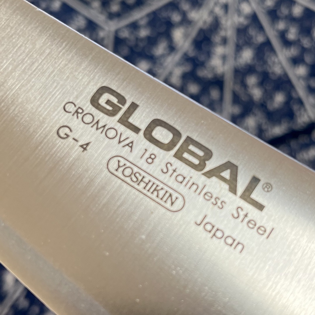 GLOBAL(グローバル)の包丁　グローバル　文化18センチ インテリア/住まい/日用品のキッチン/食器(調理道具/製菓道具)の商品写真
