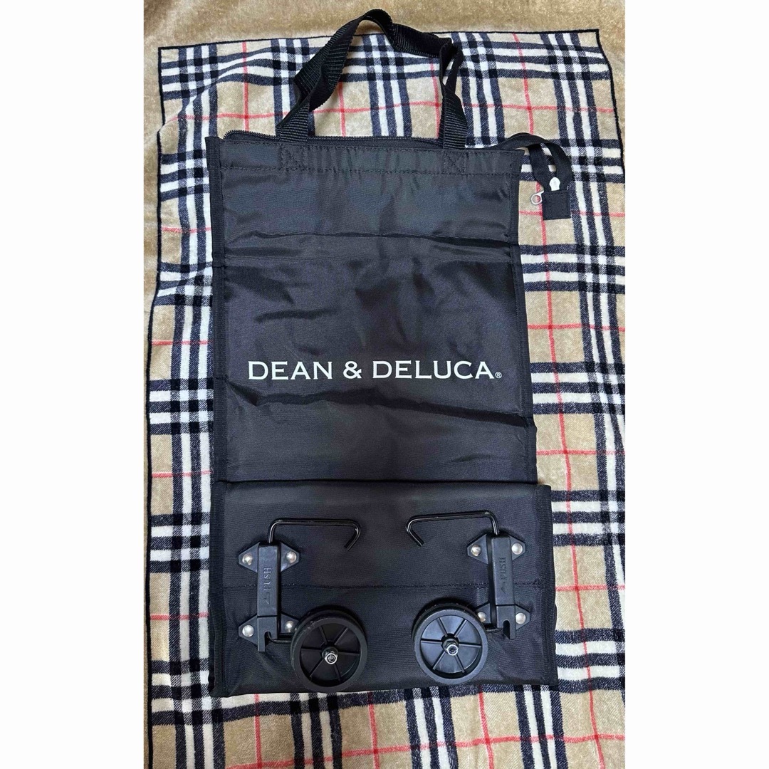 DEAN & DELUCA(ディーンアンドデルーカ)のクーポン期間お値下げ中❣️DEAN & DELUCA カートタイプ　保冷バッグ レディースのバッグ(エコバッグ)の商品写真