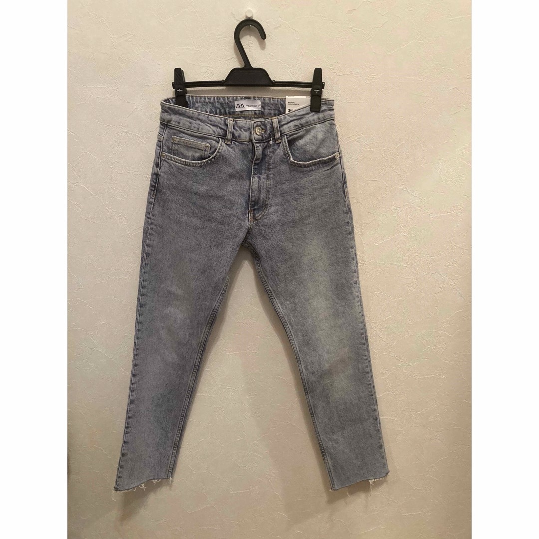 ZARA - ZARA ザラ 切りっぱなしデニム 新品未使用の通販 by Moka ZARA - ZARA ザラ 切りっぱなしデニム 新品未使用の通販 by Moka