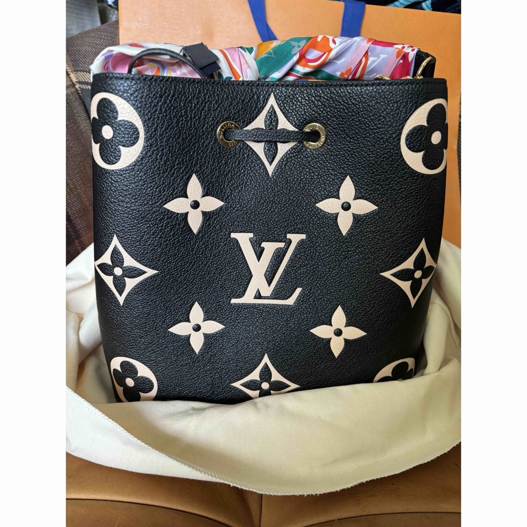 Louis Vuitton  ルイヴィトンネオノエMM バンドセットグレインレザー皮革の種類