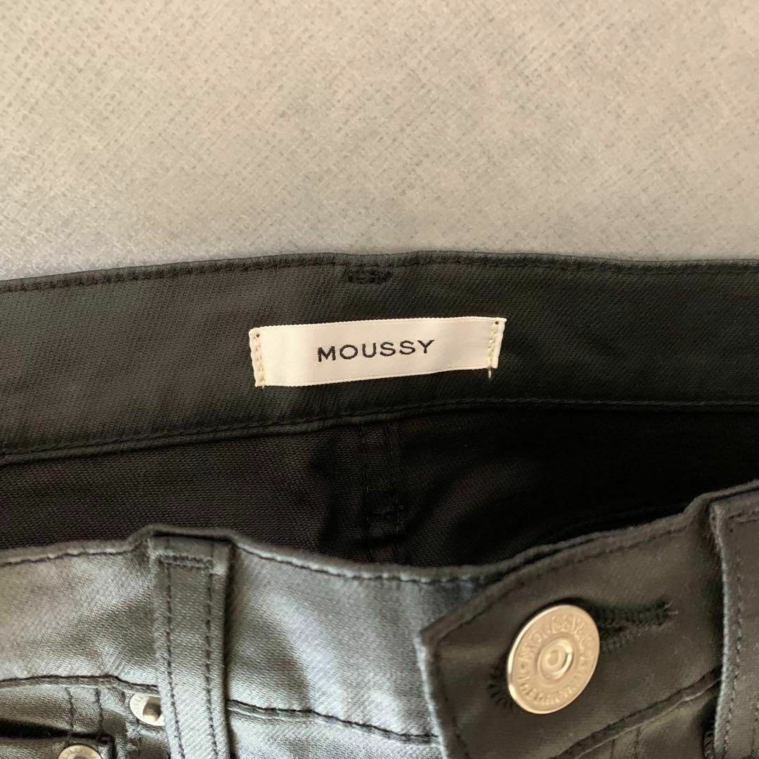 moussy(マウジー)の【新品未使用】MOUSSY レザー調黒ミニスカート レディースのスカート(ミニスカート)の商品写真