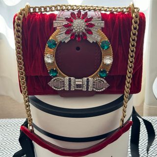 ミュウミュウ(miumiu)のMIU MIU ミュウミュウ ミニショルダーバッグ(ショルダーバッグ)