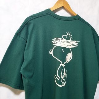 スヌーピー(SNOOPY)の新品　スヌーピー　PEANUTS　 Tシャツ 半袖　濃い緑(Tシャツ/カットソー(半袖/袖なし))