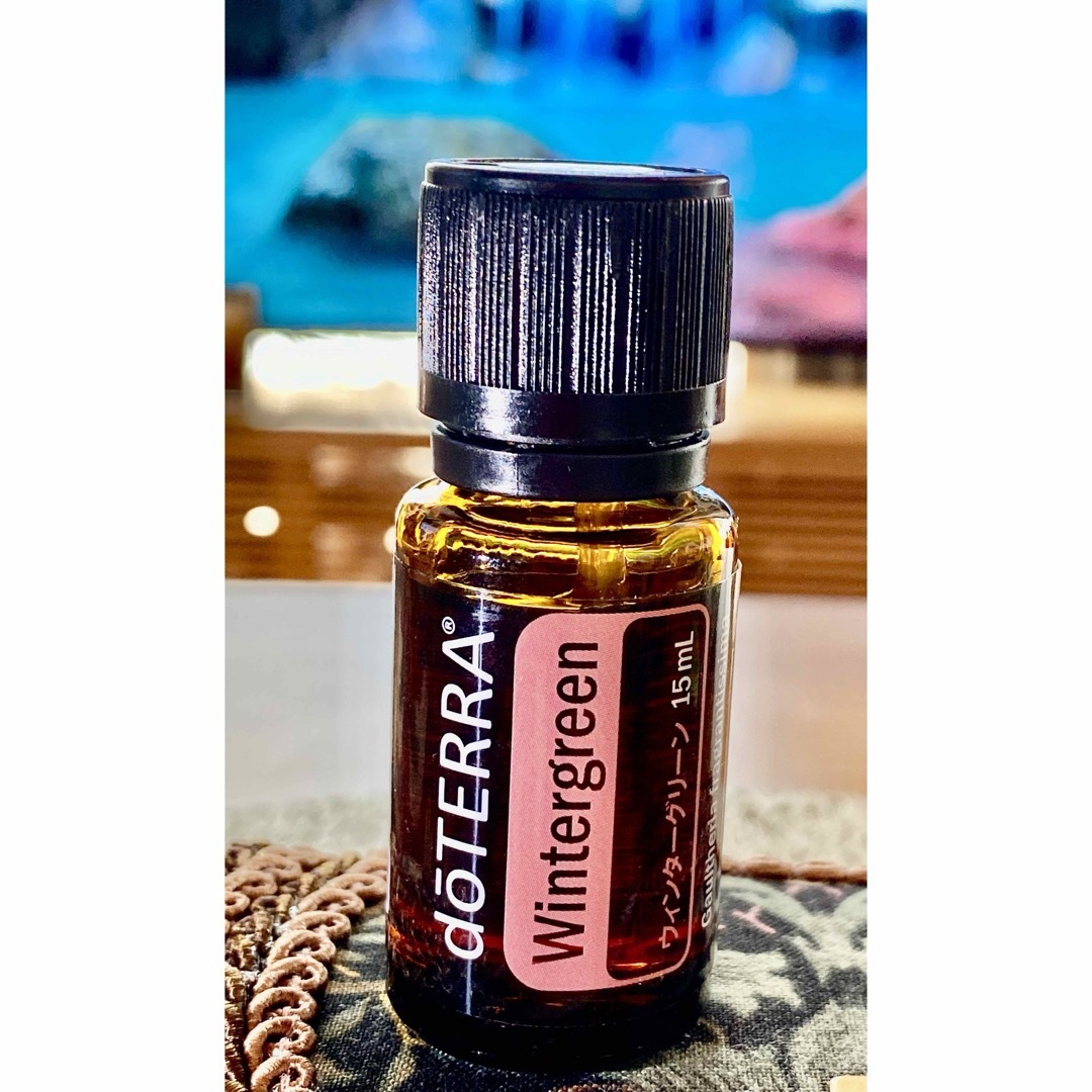 doTERRA(ドテラ)のDOTERRAアロマオイル　ウィンターグリーン15ml コスメ/美容のリラクゼーション(エッセンシャルオイル（精油）)の商品写真