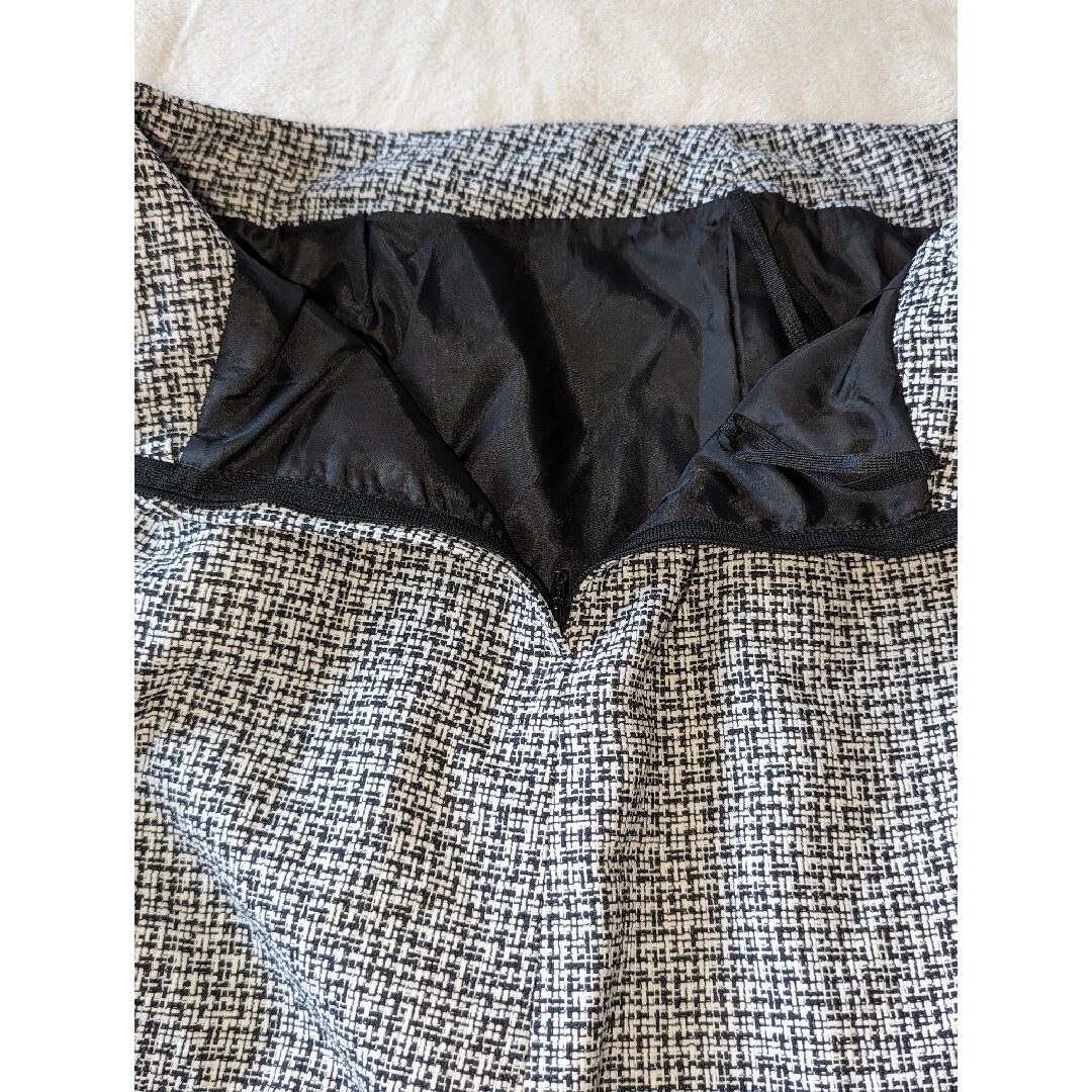SUCRE セットアップスーツ　ツイード柄　ブラック　フォーマル  Sサイズ　M レディースのフォーマル/ドレス(スーツ)の商品写真