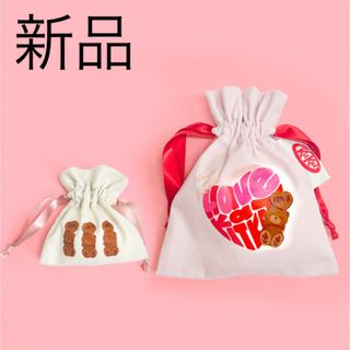 スリーコインズ(3COINS)のキットカット ハートフルベアー 巾着2個SET 3coins コラボ商品(ポーチ)