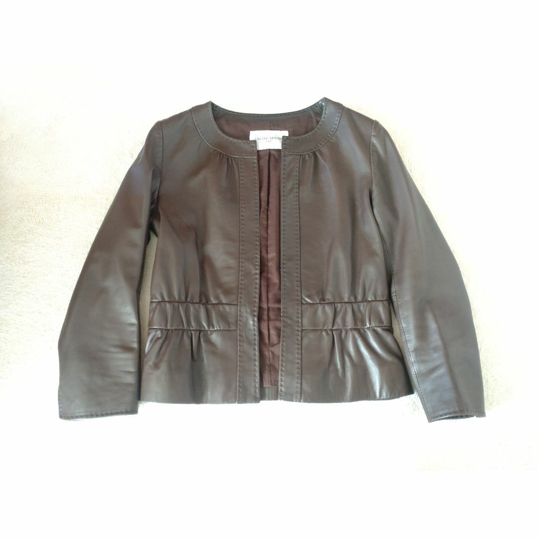 UNITED ARROWS(ユナイテッドアローズ)のUNITED ARROWS 38 ブラウン レザージャケット ノーカラー レディースのジャケット/アウター(ノーカラージャケット)の商品写真