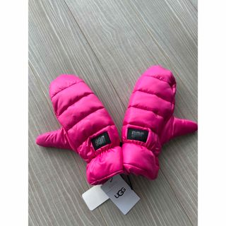 UGG - 【UGG】キルティング ミトン 手袋　新品未使用