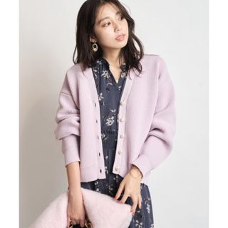 ジャスグリッティー(JUSGLITTY)の美品♡ジャスグリッティー♡パール釦ゆるカーデ(カーディガン)