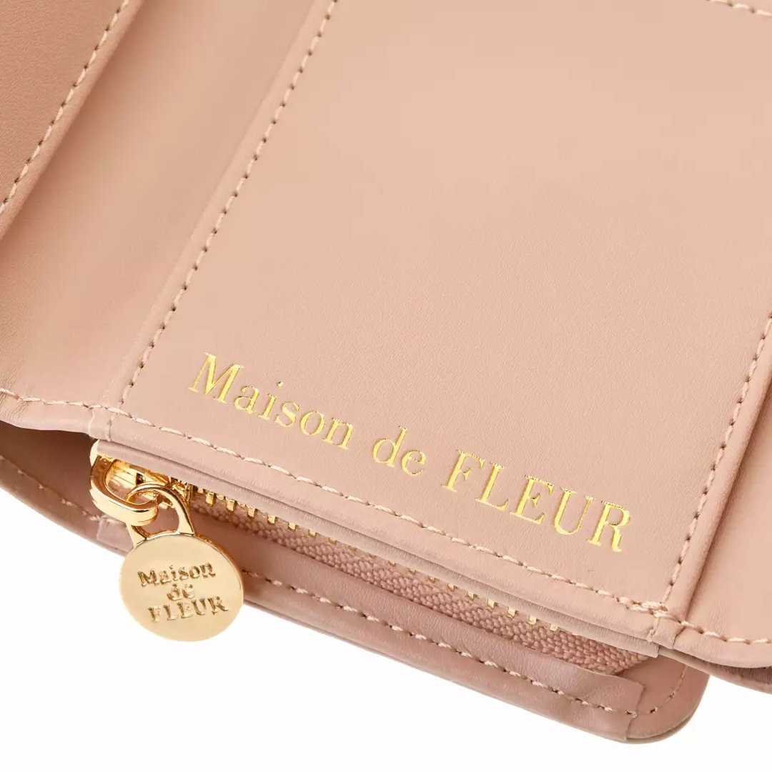 Disney(ディズニー)の【Maison de FLEUR】マリー おしゃれキャット 財布・ウォレット レディースのファッション小物(財布)の商品写真