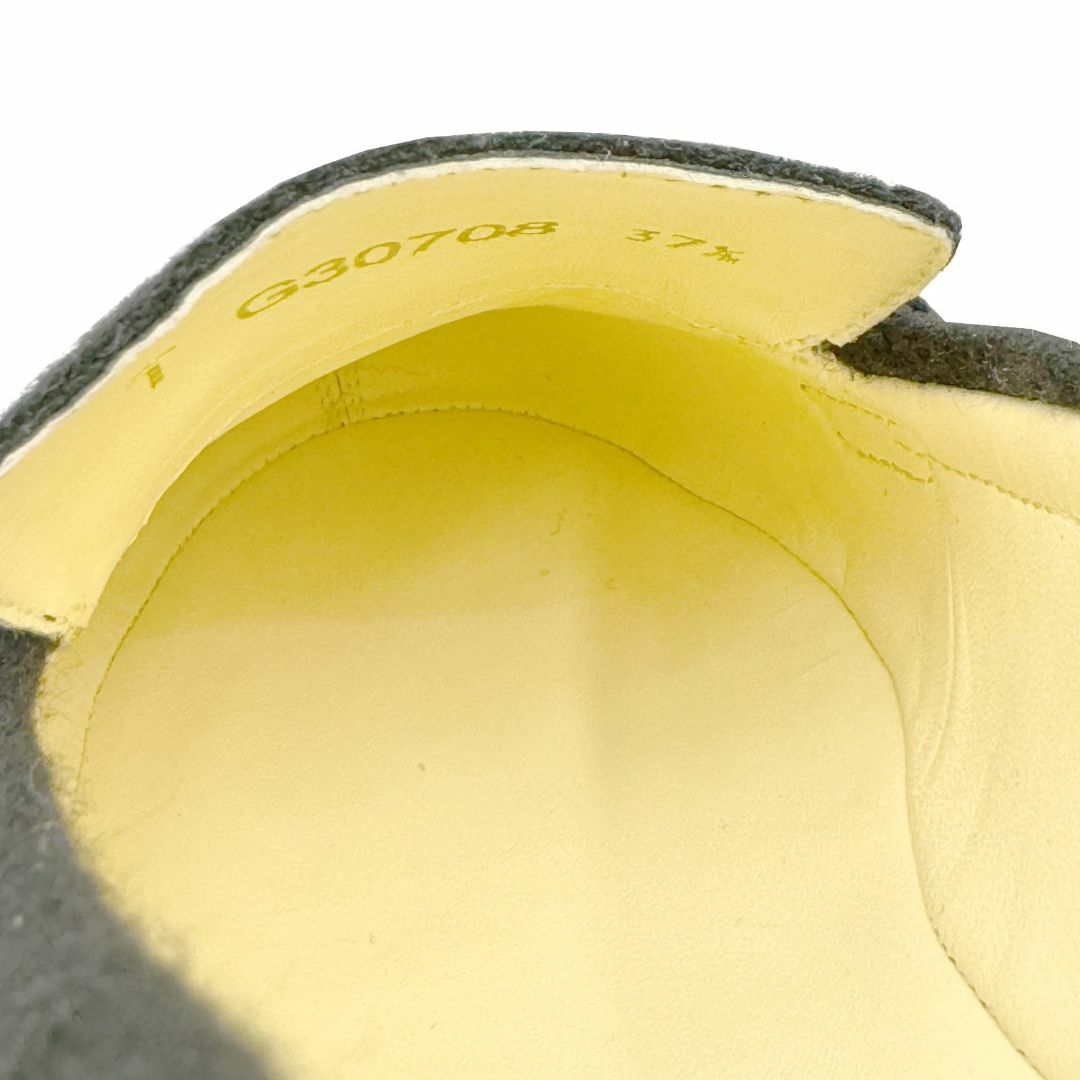 CHANEL(シャネル)のCHANEL シャネル マドモアゼル コインモチーフ ローファー コイン ゴールド フェルト レザー G30708 16A サイズ37.5 サイズ37 1/2 約24cm レディース レディースの靴/シューズ(ローファー/革靴)の商品写真