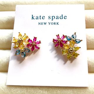 ケイトスペードニューヨーク(kate spade new york)のケイトスペード　ファーストブルームフラワージルコニアピアス　１点のみ(ピアス)