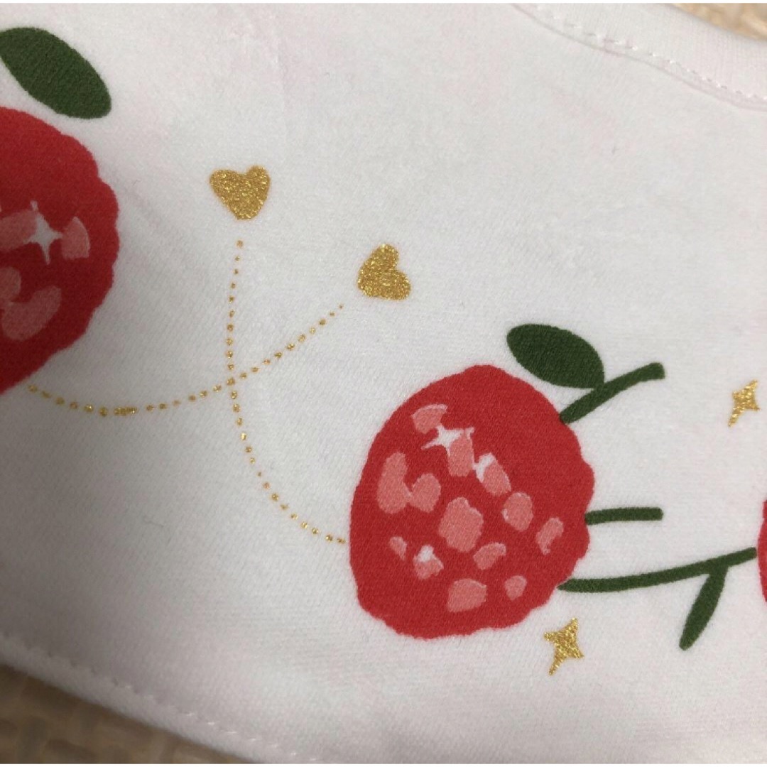 ベビースタイ よだれかけ 女の子 セット 防水 スタイ 新品 刺繍 おしゃれ 綿 キッズ/ベビー/マタニティのこども用ファッション小物(ベビースタイ/よだれかけ)の商品写真