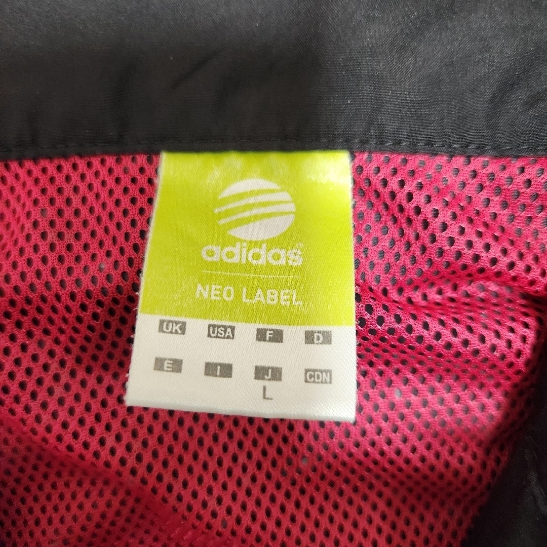 adidas(アディダス)のadidas  ウィンドブレーカー  黒  L メンズのジャケット/アウター(ナイロンジャケット)の商品写真
