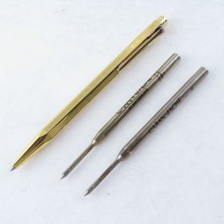 カランダッシュ(CARAN d'ACHE)のCARAN dACHE カランダッシュ ECRIDOR CHEVRON GOLD エクリドール シェブロン ノック式ボールペン 全長12.5cm メタルクリップ 筆記用具 金 山形の袖章 ビジネス スイス HU903W3 (ペン/マーカー)