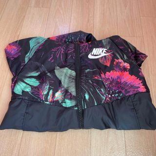 ナイキ(NIKE)のNIKE(ナイロンジャケット)