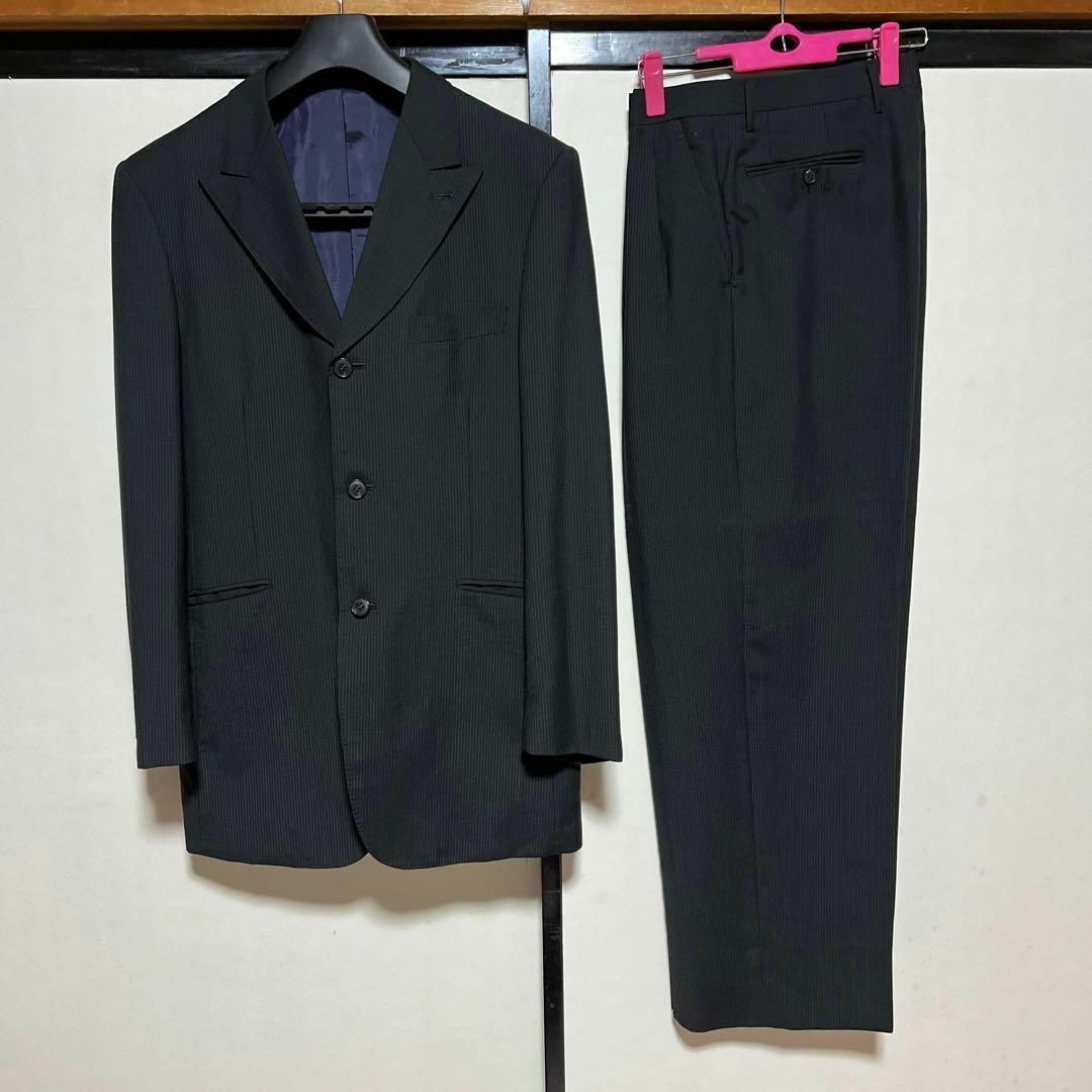 メンズスーツ　Y7サイズ　カラーブラックストライプ メンズのスーツ(セットアップ)の商品写真