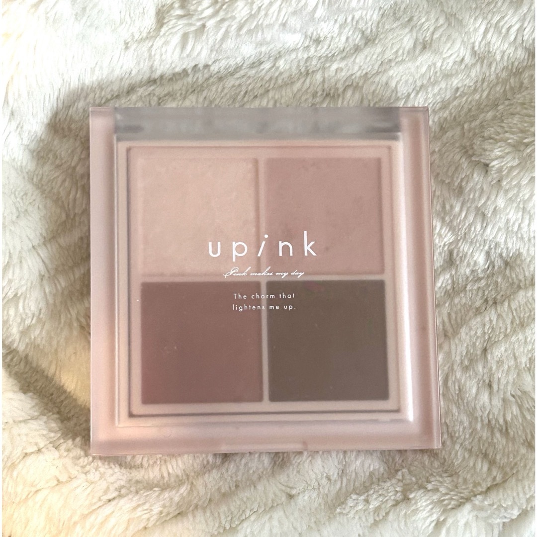upink☆シャインオンステージアイパレット☆01 コスメ/美容のベースメイク/化粧品(アイシャドウ)の商品写真