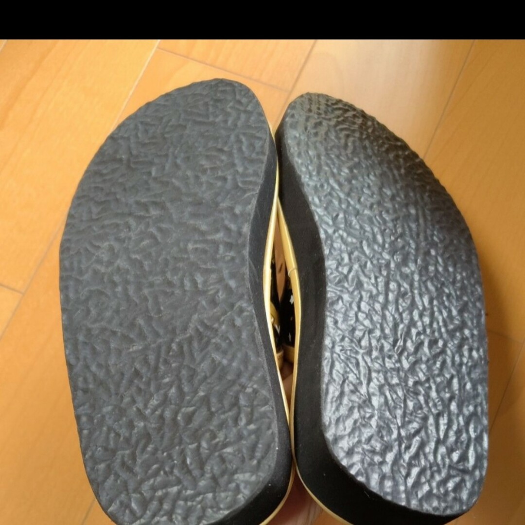未使用品！23.0 ゴールド ドンペン 健康サンダル レディースの靴/シューズ(サンダル)の商品写真