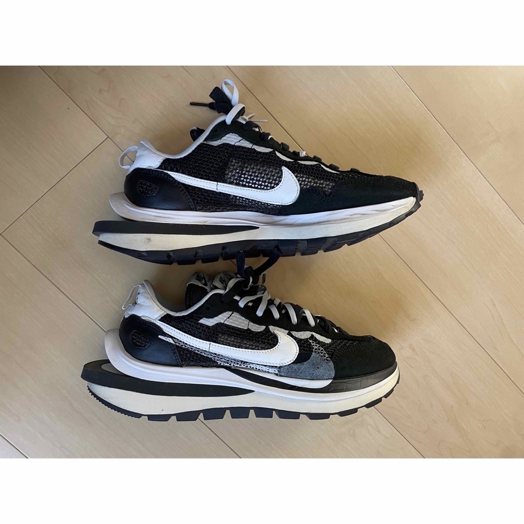 NIKE(ナイキ)のNIKE sacai vaporwaffle  メンズの靴/シューズ(スニーカー)の商品写真