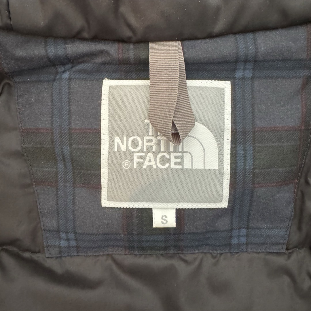 THE NORTH FACE(ザノースフェイス)の美品 ノースフェイス スキーウェア ダウン S 撥水加工クリーニング済 スポーツ/アウトドアのスキー(ウエア)の商品写真