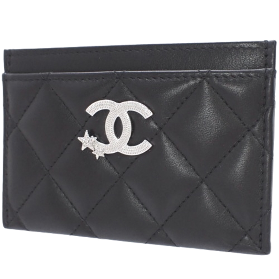 CHANEL(シャネル)のCHANEL(シャネル) マトラッセ ココマーク カードホルダー カードケース 名刺入れ 定期入れ 星 スター パスケース ラムスキン ブラック黒 シルバー金具 レディース 40803001305【中古】【アラモード】 レディースのファッション小物(パスケース/IDカードホルダー)の商品写真