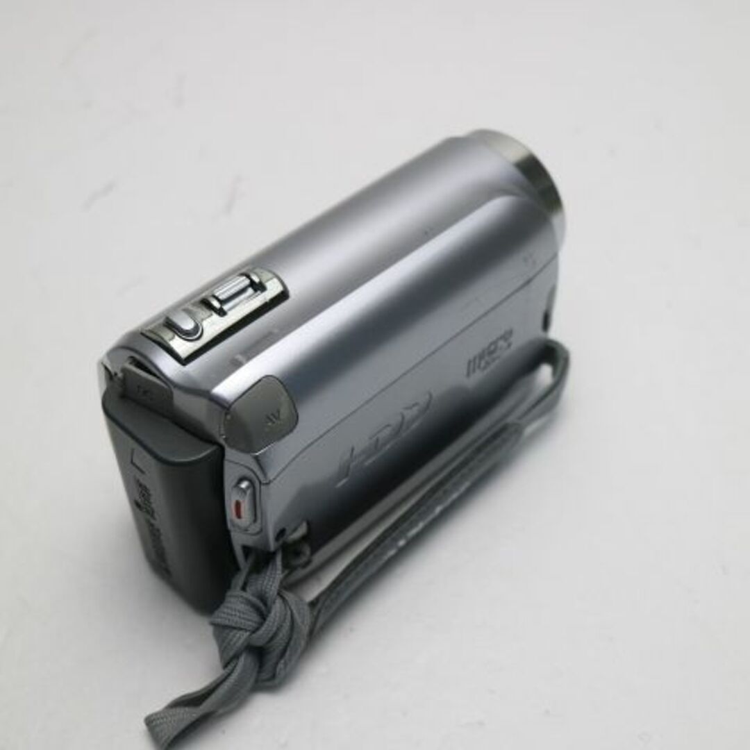 Victor(ビクター)のGZ-MG840 プレシャスシルバー  M555 スマホ/家電/カメラのカメラ(ビデオカメラ)の商品写真