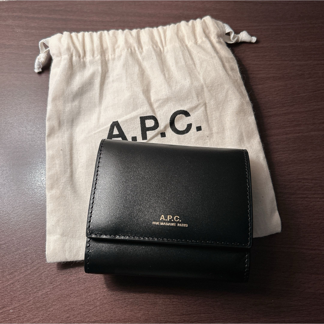 A.P.C(アーペーセー)のA.P.C 財布 レディースのファッション小物(財布)の商品写真