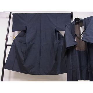 平和屋川間店■男性　本場大島紬　アンサンブル　亀甲文様　正絹　逸品　B-fe5085(着物)