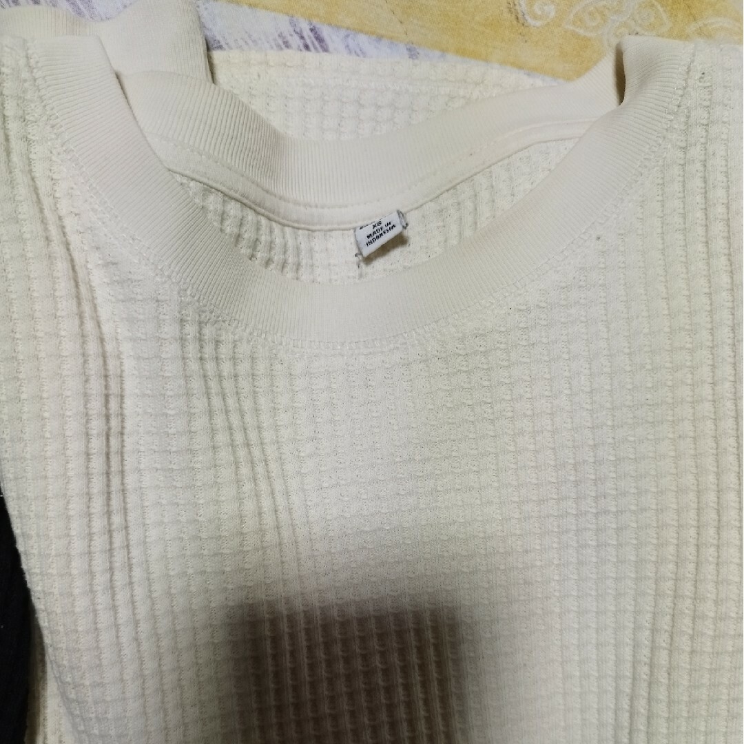 UNIQLO(ユニクロ)のユニクロ　ワッフルクルーネックＴ（長袖）2枚 レディースのトップス(Tシャツ(長袖/七分))の商品写真