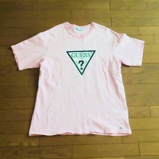 ゲス(GUESS)の美品 GUESS ゲス Tシャツ L ピンク(Tシャツ/カットソー(半袖/袖なし))