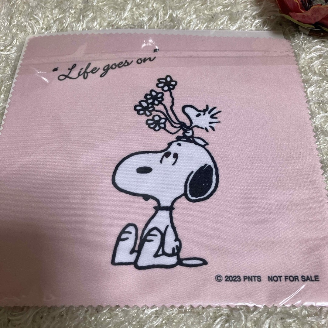 SNOOPY(スヌーピー)の❤️気まぐれセール　スヌーピー　マルチクロス　新品未開封 エンタメ/ホビーのおもちゃ/ぬいぐるみ(キャラクターグッズ)の商品写真