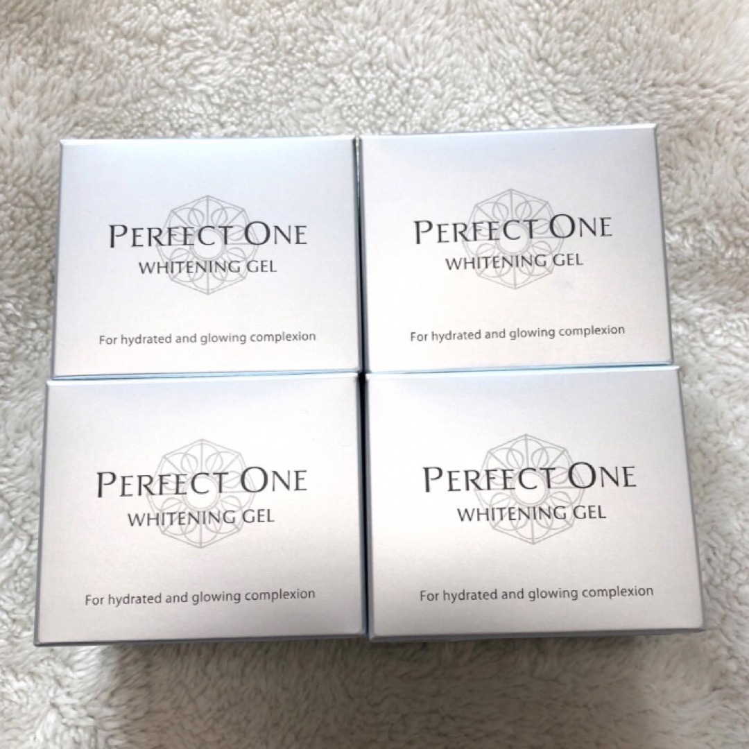 PERFECT ONE(パーフェクトワン)のPERFECT ONE WHITENING GEL 4個セット コスメ/美容のスキンケア/基礎化粧品(オールインワン化粧品)の商品写真