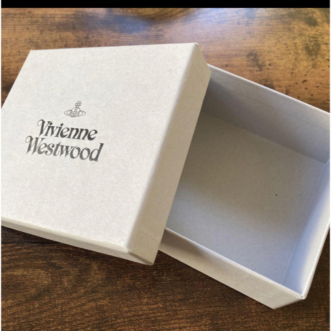 Vivienne Westwood - Vivienne Westwood 空箱 2つセットの通販 Vivienne Westwood - Vivienne Westwood 空箱 2つセットの通販