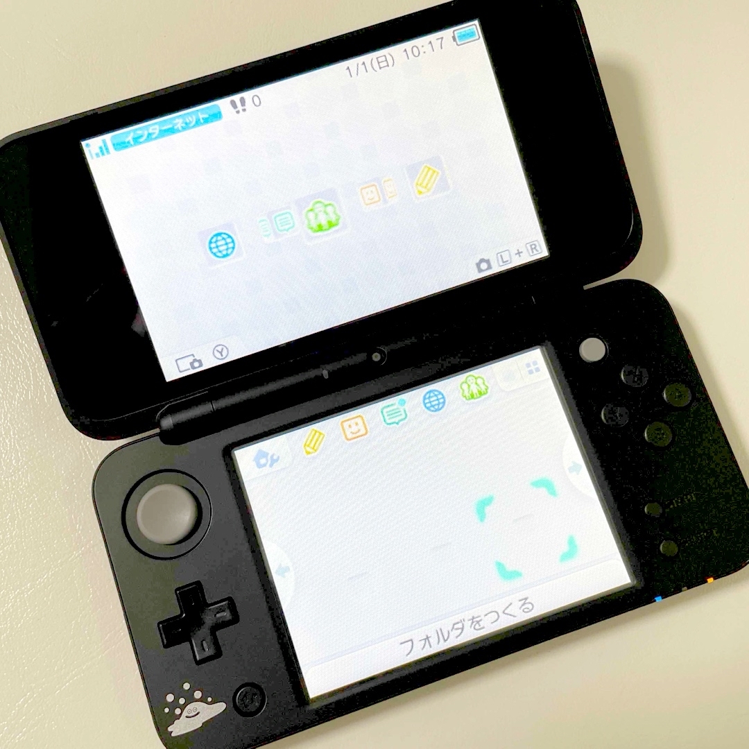 ニンテンドー2DS(ニンテンドー2DS)のNewニンテンドー2DS LL ドラゴンクエスト はぐれメタルエディション 本体 エンタメ/ホビーのゲームソフト/ゲーム機本体(携帯用ゲーム機本体)の商品写真